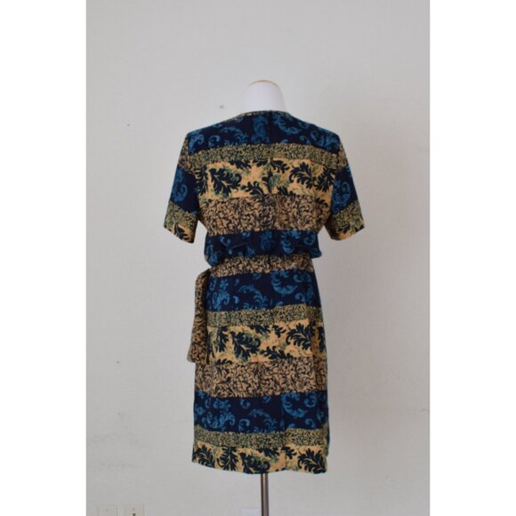 Vintage 80s Floral Polyester Wrap Dress By Prophecy By Sag Harbor | size 12 - Picture 3 of 10